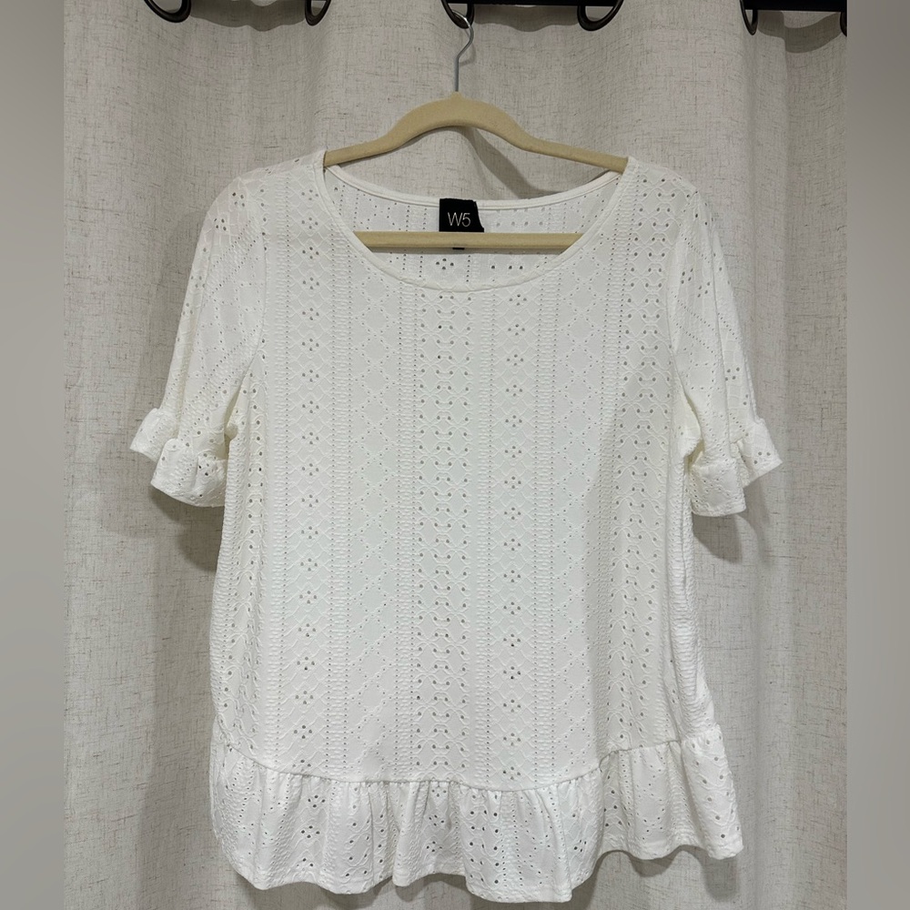 W5 Women's Cream Eyelet Blouse